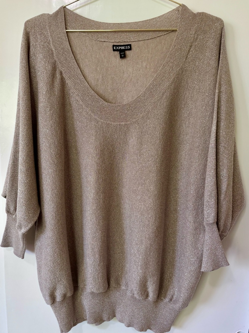 Express| Shimmery Gold/Tan Scoop Neck Lightweight Dolman Sweater Sz L